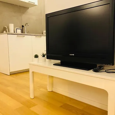 Ella Apartment *